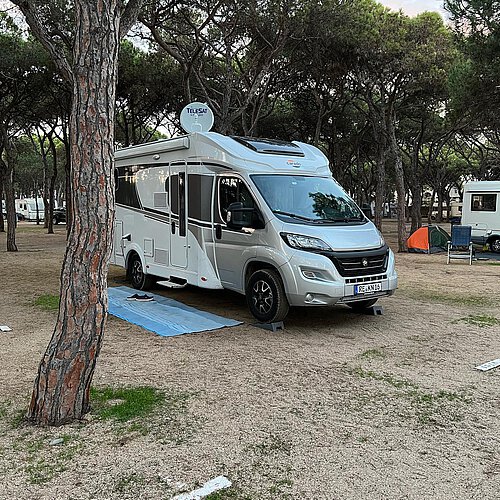 #camping #wohnmobil #spanien #campinggirona #schoenezeit #vanlife